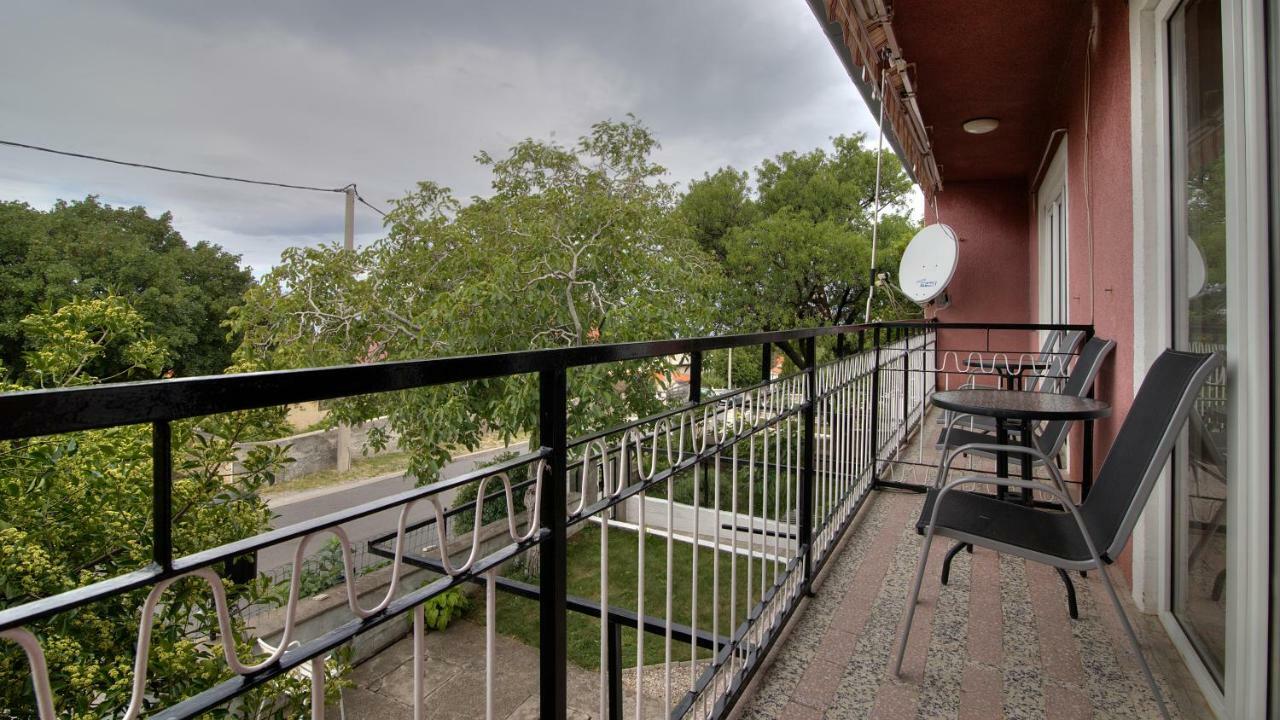 Apartment Marijanka Senj  Buitenkant foto